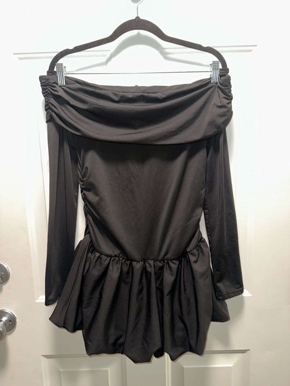 SHEIN Black Off-Shoulder Long Sleeve Mini Dress